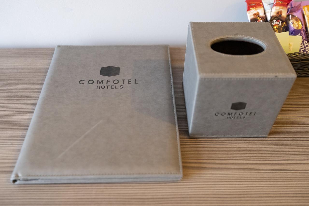 Comfotel Prpl Londres Exterior foto